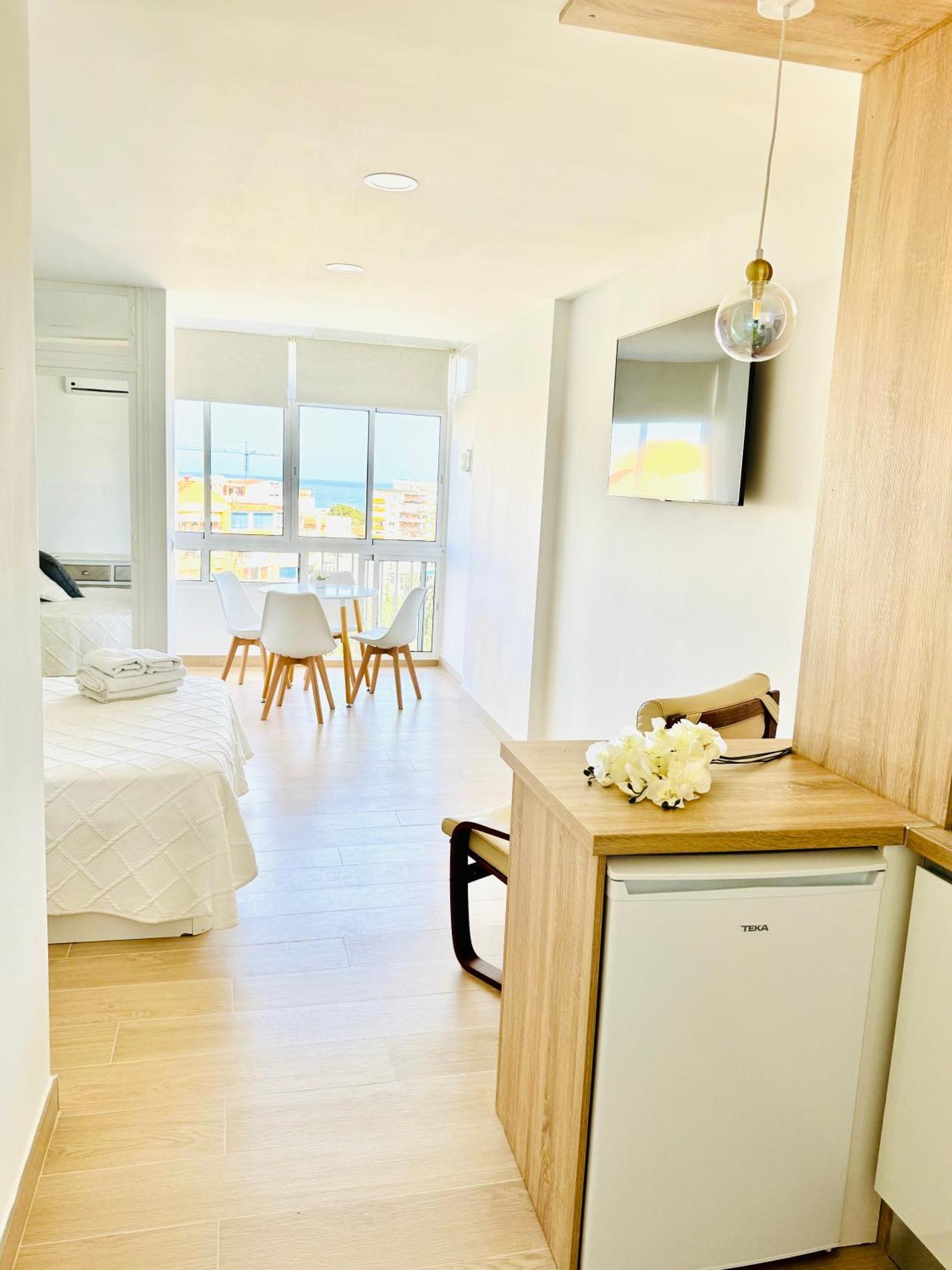 Moderno-Luminoso-Vistas Al Mar-Benalmadena Costa Apartment Exterior photo